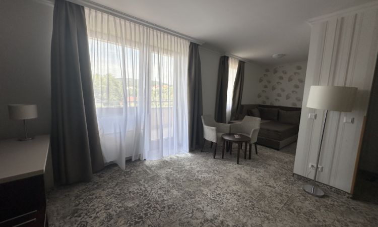 Superior suite with balcony 