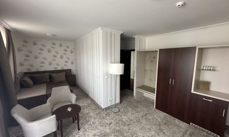 Superior suite with balcony 