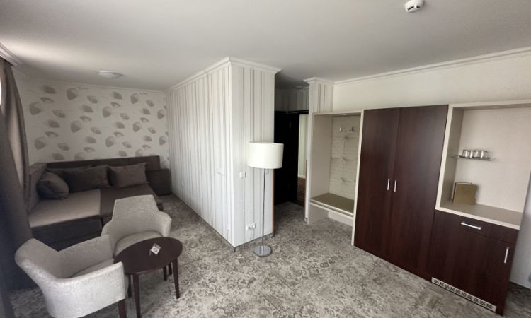 Superior suite with balcony 