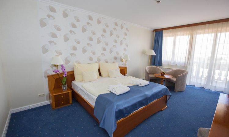 Superior rooms with a view