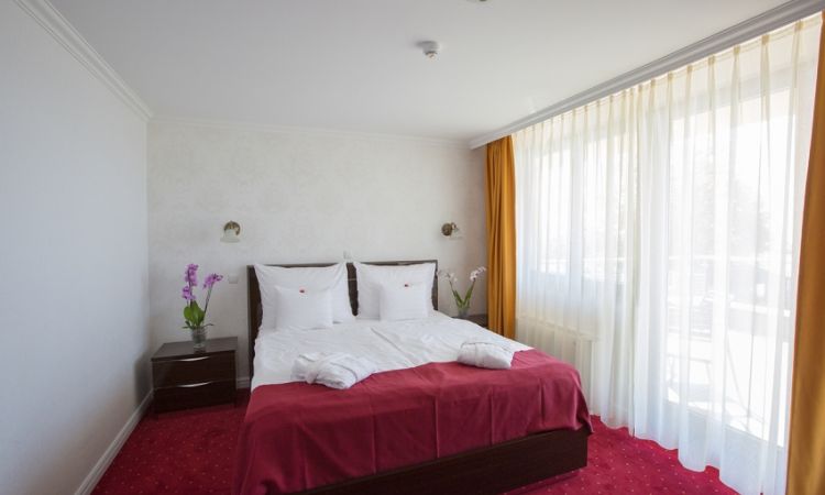 Exclusive suties up to 7