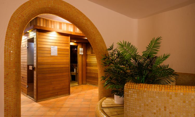 Húsvéti hétvége és Tavaszi szünet