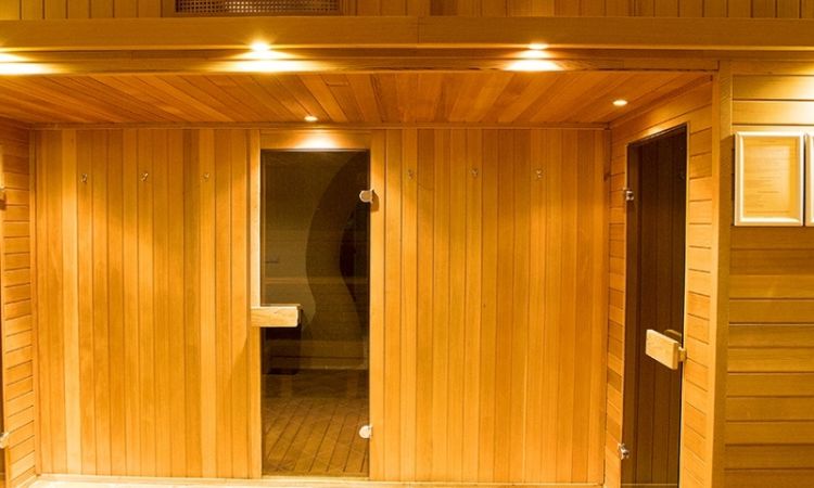 Indoor pools, sauna